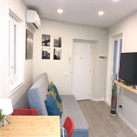 El Botones - Puerta Del Sol Appartement Madrid Buitenkant foto