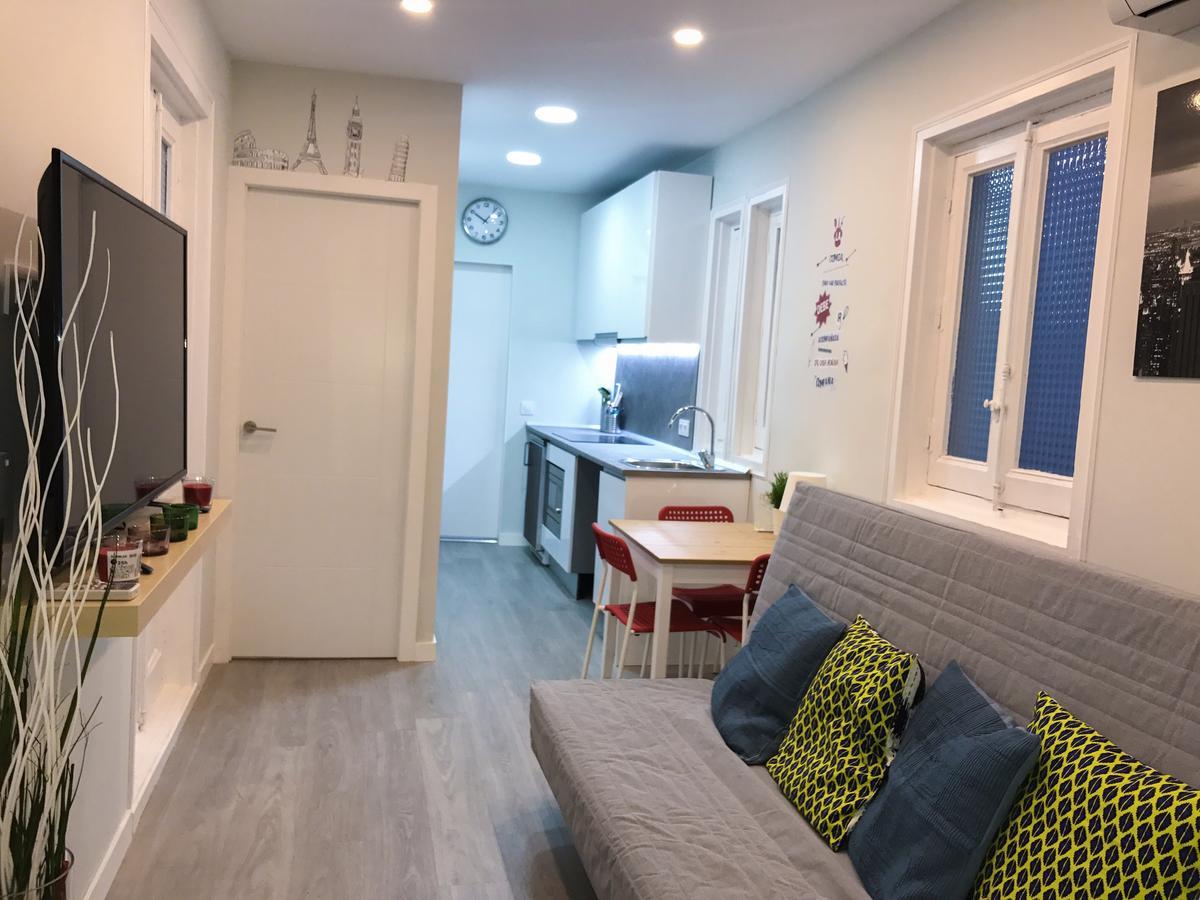 El Botones - Puerta Del Sol Appartement Madrid Buitenkant foto