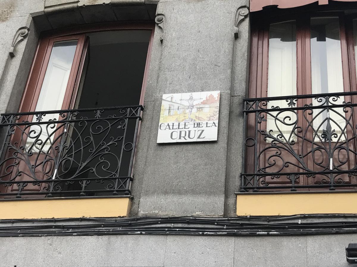 El Botones - Puerta Del Sol Appartement Madrid Buitenkant foto